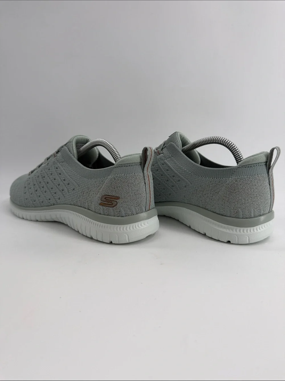 Skechers Virtue Copper Dream Slip Women's Size 10 Sneakers Shoes